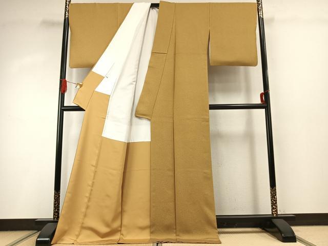 平和屋着物●本加賀友禅作家　藤村建雄監修　色無地　唐草地紋　芥子色　ロング丈　正絹　逸品　AABI9119fy