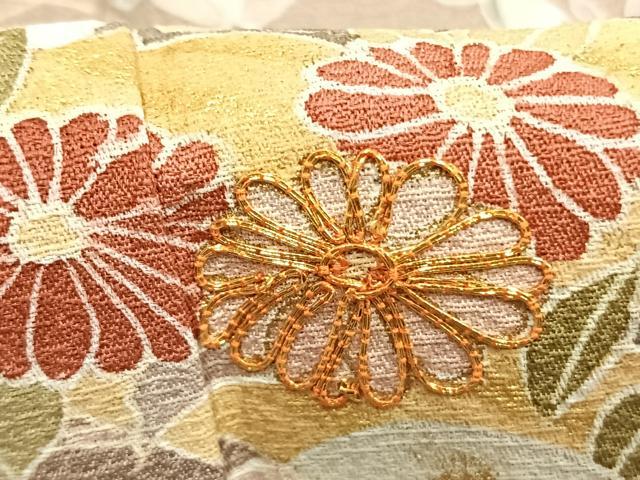 平和屋着物●訪問着　駒刺繍　草花文　金彩　丹後ちりめん　反端付き　正絹　逸品　AABI9126fy