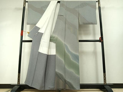 平和屋着物●京友禅作家　岡部睦美　訪問着　道長草花文　暈し染め　正絹　逸品　AABI9149fy
