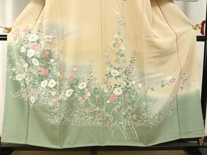 平和屋着物●訪問着　友禅　作家物　草花文　暈し染め　正絹　逸品　AABI9172fy