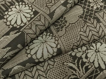 平和屋着物●本場大島紬　カタス9マルキ　風景花文　正絹　逸品　AABI9178fy