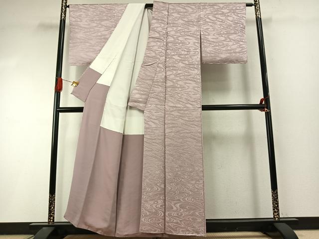 平和屋着物●上質な色無地　流水地紋　灰桜色　正絹　逸品　AABI9208fy