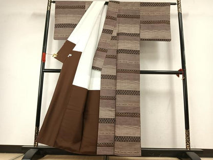 平和屋着物●上質な紬　横段文　小田急百貨店・健勝苑扱い　正絹　逸品　未使用　AABI9273fy