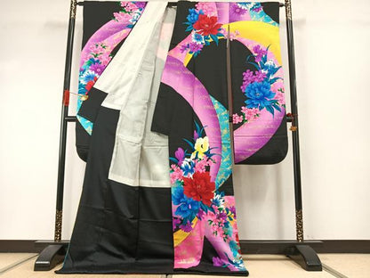 平和屋本店▼お引きずり・お引き摺り・引き振袖　和装　結婚式　舞妓　芸妓　芸者　衣装　花鳥文　黒地　金彩　AABI9279fy