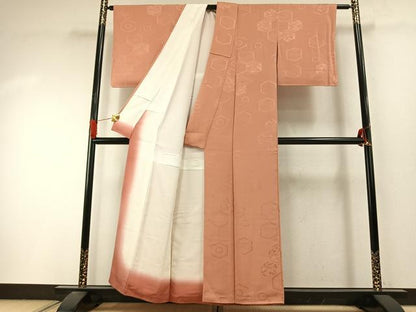 平和屋着物●上質な色無地　亀甲花地紋　深支子色　正絹　逸品　AABI9291fy
