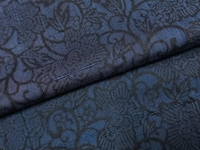 平和屋着物●訪問着　紬地　藍　型染め　花唐草文　正絹　逸品　AABI9303fy