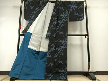 平和屋着物●上質な紬　笹竹文　黒地　ロング丈　正絹　逸品　未使用　AABI9311fy