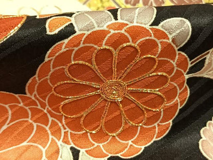 平和屋着物●豪華振袖・長襦袢(袷)セット　駒刺繍　枝花文　黒地　金彩　正絹　逸品　AABI9326fy