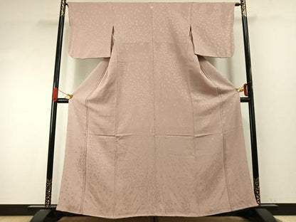 平和屋着物●上質な色無地　舞花地紋　灰桜色　鬼しぼ縮緬　正絹　逸品　AABI9337fy
