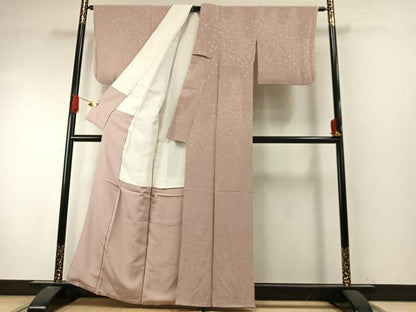 平和屋着物●上質な色無地　舞花地紋　灰桜色　鬼しぼ縮緬　正絹　逸品　AABI9337fy