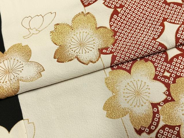 平和屋着物●訪問着　駒刺繍　市松桜文様　黒地　金彩　西武百貨店扱い　正絹　逸品　未使用　AABI9345fy