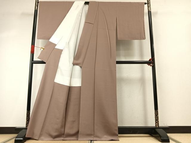 平和屋着物●上質な色無地　銀煤竹色　正絹　逸品　未使用　AABI9366fy