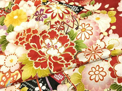 平和屋着物●豪華振袖　駒刺繍　草花文　金彩　京都きもの友禅扱い　正絹　逸品　AABI9399fy