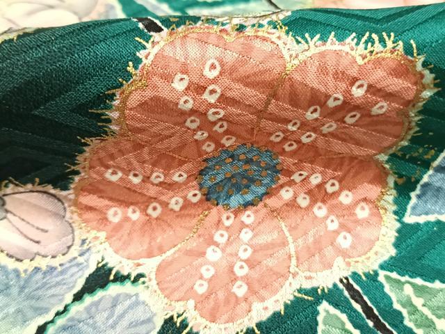 平和屋着物●豪華振袖　辻が花　舞蝶文　暈し染め　金彩　正絹　逸品　AABI9406fy