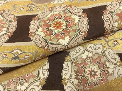 平和屋着物●豪華黒留袖　駒刺繍　吉祥花文　金彩　正絹　逸品　AABI9426fy