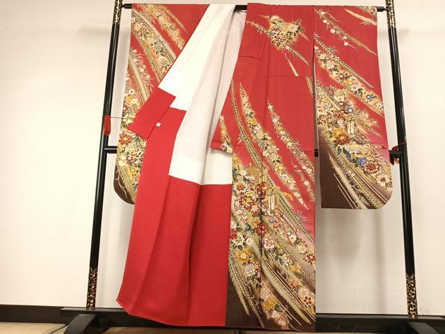 平和屋着物●豪華振袖　駒刺繍　御所車花文　暈し染め　金彩　金通し地　正絹　逸品　AABI9438fy