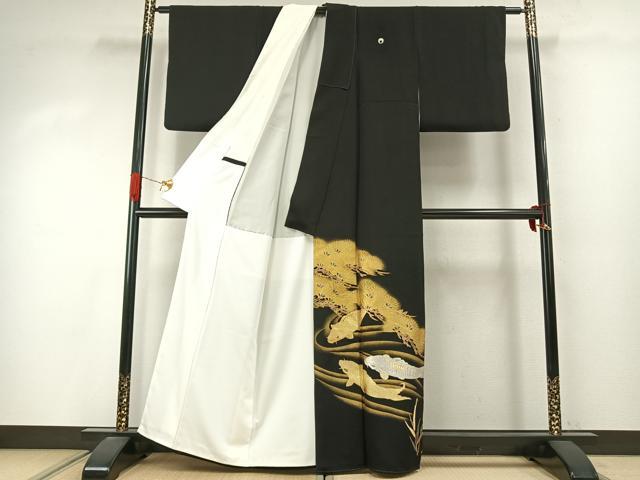 平和屋着物●豪華黒留袖　作家物　鯉　枝松文　金銀彩　正絹　逸品　未使用　AABI9440fy