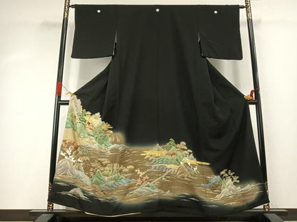 平和屋着物●創業460年・千總　黒留袖　駒刺繍　風景文　暈し染め　金彩　三越扱い　正絹　逸品　AABI9477fy