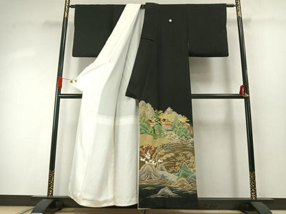 平和屋着物●創業460年・千總　黒留袖　駒刺繍　風景文　暈し染め　金彩　三越扱い　正絹　逸品　AABI9477fy