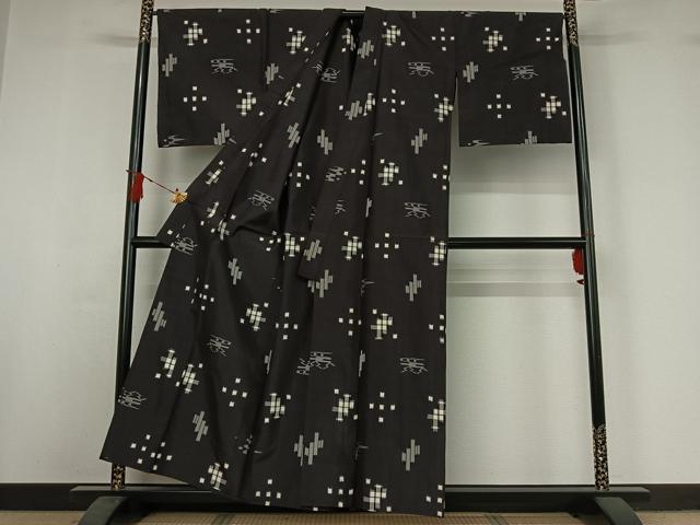 平和屋着物▽本場琉球絣　単衣　飛鳥文　正絹　逸品　AABI9569jh