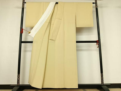 平和屋着物▽上質な色無地　単衣　鳥の子色　正絹　逸品　AABI9629jh