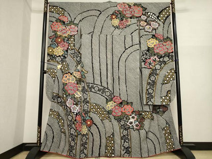 平和屋着物●豪華振袖　総絞り　立波花文　黒地　金彩　正絹　逸品　AABI9665ck