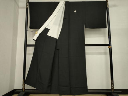 平和屋着物●男性　黒紋付　伊勢丹扱い　正絹　逸品　AABI9666ck