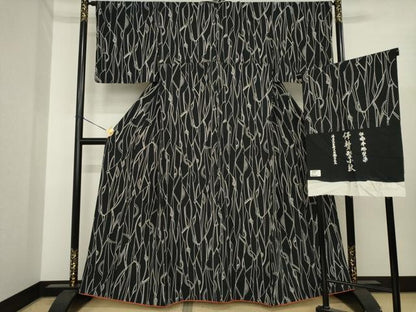 平和屋着物●上質な小紋　伊勢型　幾何学文様　黒地　反端付き　正絹　逸品　AABI9686ck