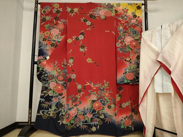 平和屋着物●手ざし京紅型染・宮崎紅型　宮崎良次　振袖・長襦袢(無双仕立て)セット　風景花鳥文　暈し染め　正絹　逸品　AABI9687ck