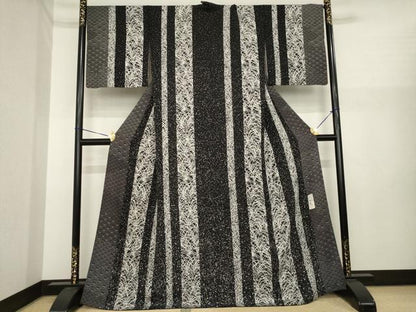 平和屋着物●伝統工芸士　水谷滉　小紋　間道　黒地　正絹　逸品　AABI9702ck