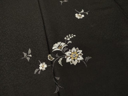 平和屋着物●訪問着　総刺繍　舞花文　金銀糸　正絹　逸品　AABI9710ck