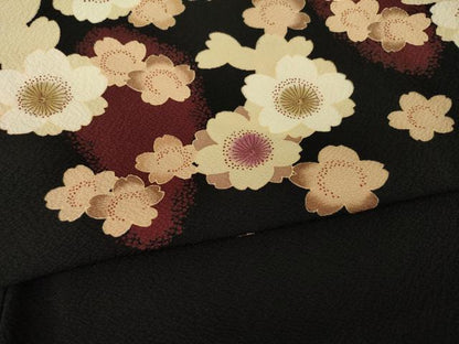 平和屋着物●こむさでもーど・COMME CA DU MODE　振袖　舞桜　黒地　正絹　逸品　AABI9718ck