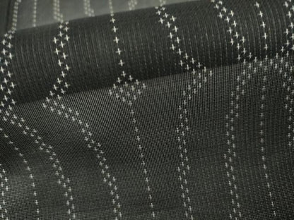 平和屋着物＊夏物　お召　風通紗　幾何学文様　黒地　正絹　逸品　AABI9746cs