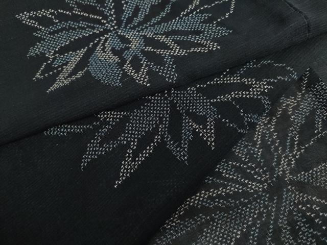 平和屋着物＊夏物　紗紬　舞花文　濃紺地　正絹　逸品　AABI9811cs