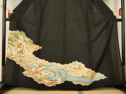 平和屋着物＊夏物　黒留袖　絽　駒刺繍　流水草花文　正絹　逸品　AABI9921jd