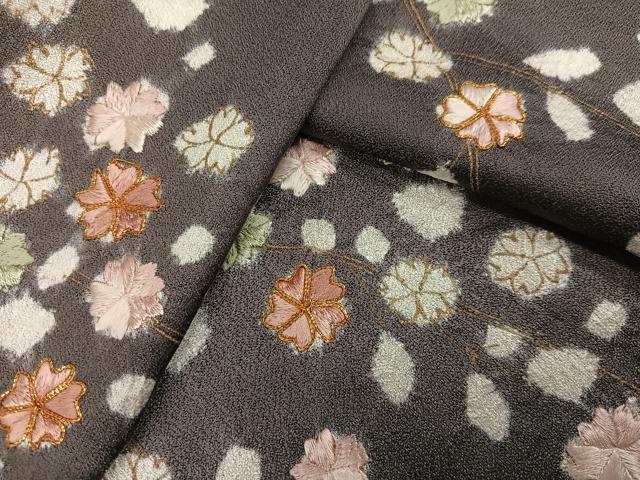 平和屋着物●訪問着 駒刺繍 絞り 枝花文 金彩 小田急百貨店扱い 正絹 逸品 AABJ0017ph