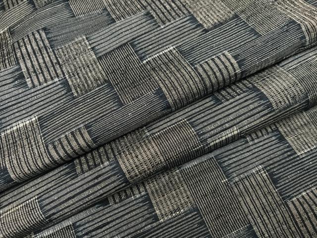 平和屋着物●上質な紬　幾何学文様　正絹　逸品　AABJ0036ph