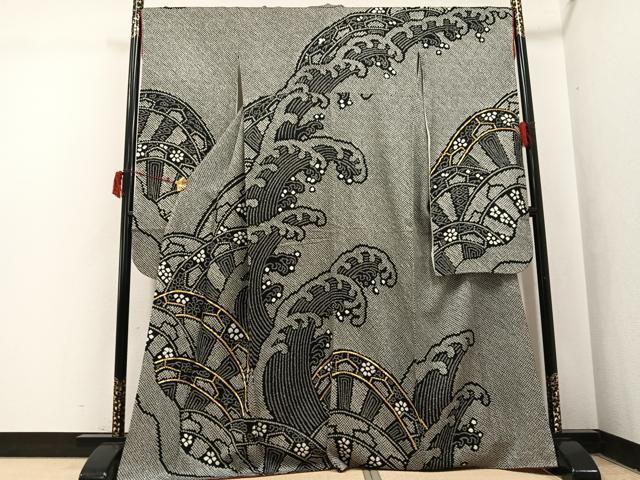 平和屋着物●豪華振袖　駒刺繍　絞り　立波片輪車花唐草文　黒地　正絹　逸品　AABJ0077ph