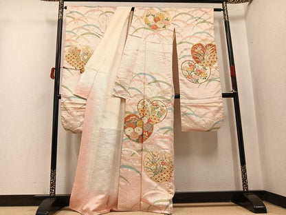 平和屋着物●豪華振袖　駒刺繍　草花文　金彩　正絹　逸品　AABJ0084ph