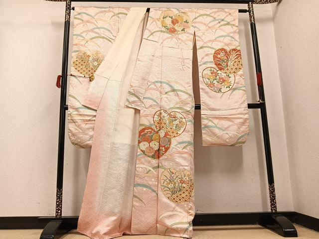 平和屋着物●豪華振袖　駒刺繍　草花文　金彩　正絹　逸品　AABJ0084ph