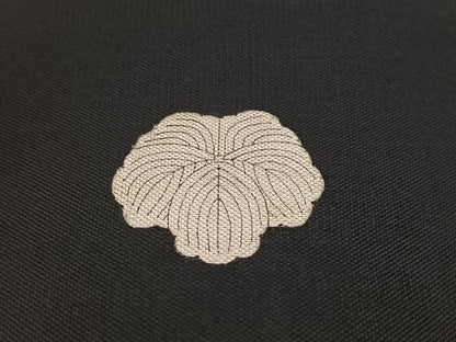 平和屋着物●男性　黒紋付　正絹　逸品　AABJ0092ph