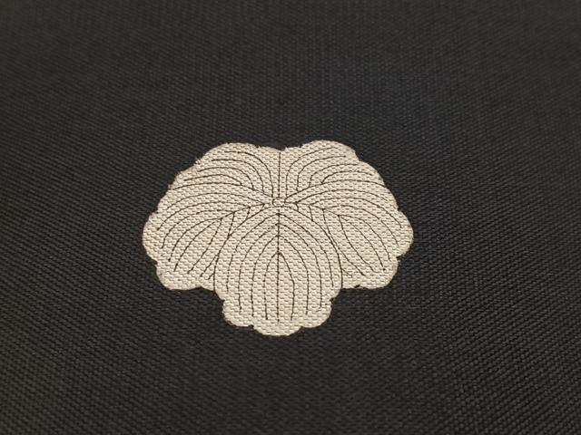平和屋着物●男性　黒紋付　正絹　逸品　AABJ0092ph