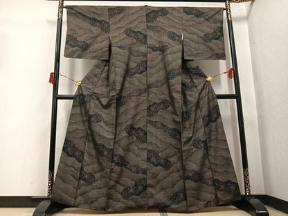 平和屋着物●本場大島紬　カタス9マルキ　更紗唐草文　正絹　逸品　AABJ0113ph