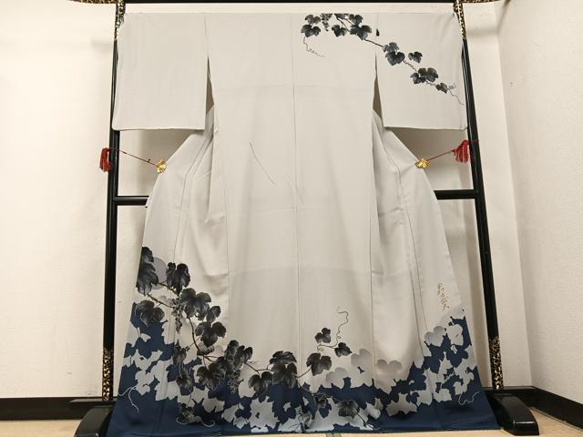 平和屋着物●皇室デザイナー　中村乃武夫　訪問着　葡萄唐草文　金彩　やまと誂製　正絹　逸品　AABJ0118ph