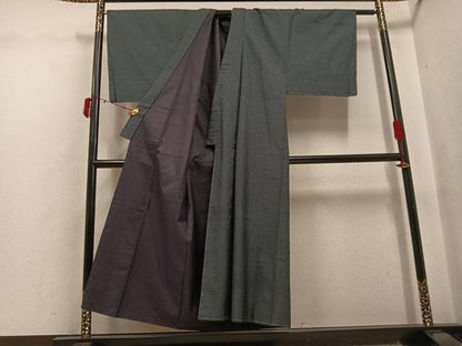 平和屋着物●男性　本場大島紬　100亀甲　総詰め　正絹　逸品　未使用　AABJ0135ph