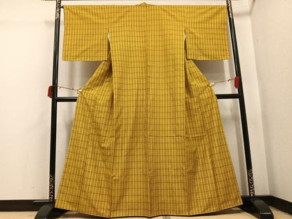 平和屋着物●山下八百子　本場黄八丈　市松綾織　格子　正絹　逸品　未使用　AABJ0141ph