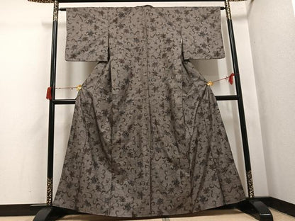 平和屋着物●本場大島紬　カタス9マルキ　更紗唐草文　正絹　逸品　AABJ0154ph