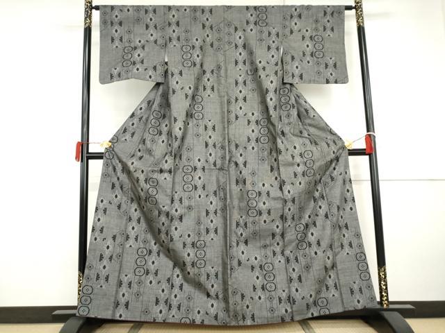 平和屋着物●本場大島紬　カタス9マルキ　花菱文　黒地　正絹　逸品　AABJ0912cs