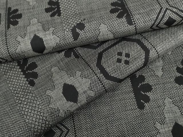 平和屋着物●本場大島紬　カタス9マルキ　花菱文　黒地　正絹　逸品　AABJ0912cs