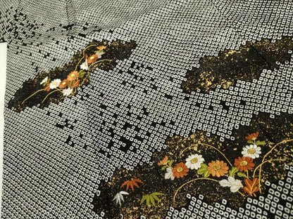 平和屋着物●訪問着　総絞り　刺繍　草花文　黒地　金糸　金彩　正絹　逸品　AABJ0918cs